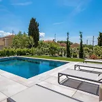 Beach Front Apartment In Omisalj * Omišalj