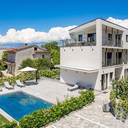 Apartment Amazing Apartment In Omisalj Omisalj