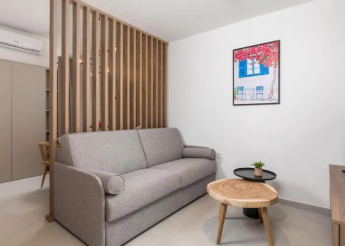 Amazing Apartment In Omisalj *