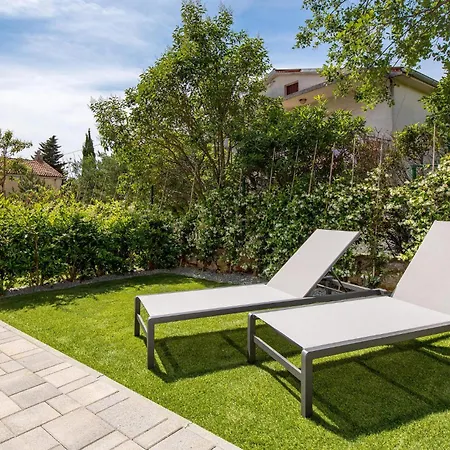 Apartamento Amazing Apartment In Omisalj Omišalj